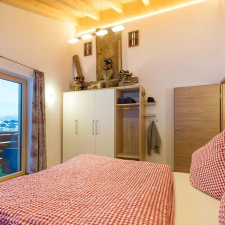 Apartamento Ferienwohnung Albrecht *